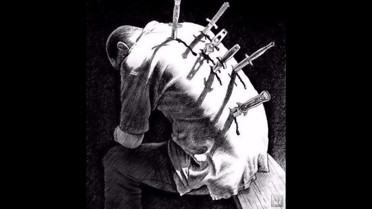 кинжал в спину