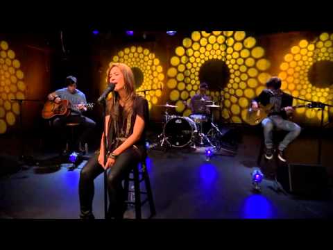 Demi Lovato - Remember December (New Version) - Cambio Concert