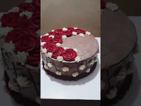 वीडियो: चॉकलेट केक 