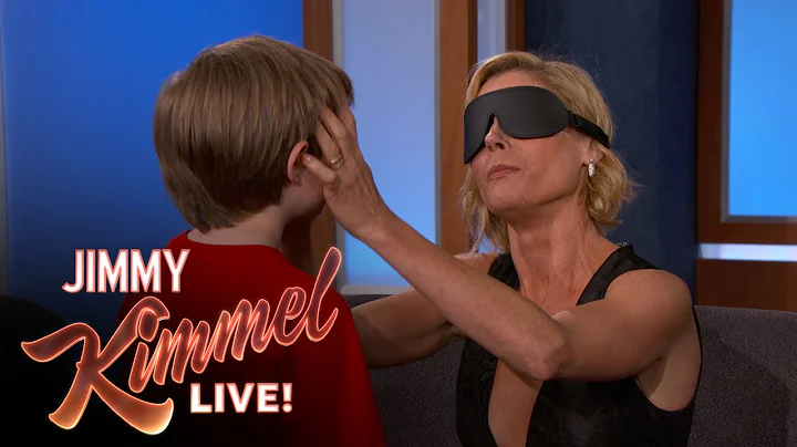 Can Julie Bowen Identify Her Kids By Feeling Their...