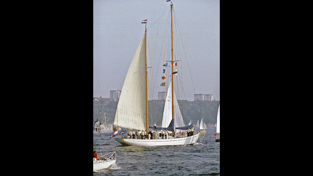 HNLMS URANIA  (Opleidingsschip)