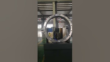 Automatic countersinking machine for pellet mill die