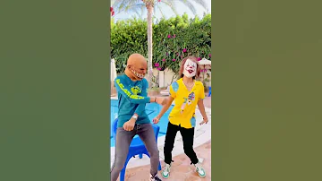 لما تكون مخنوق وصاحبك يجيلك 