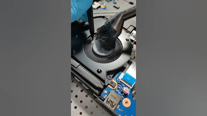 How To Clean a Laptop Fan Safely (Best Method Without Damage) 💻