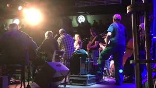 Pierce Avenue singing w/Vince Gill & The Time Jumpers 7/17/17 at 3rd and Lindsley in Nashville, TN.