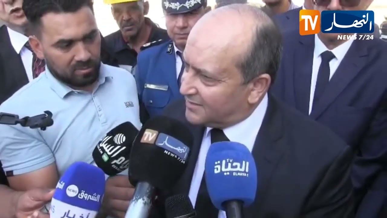 وزير الصناعة : لن يبق أي مصنع مسترجع متوقف تجسيدا لتعليمات رئيس الجمهورية