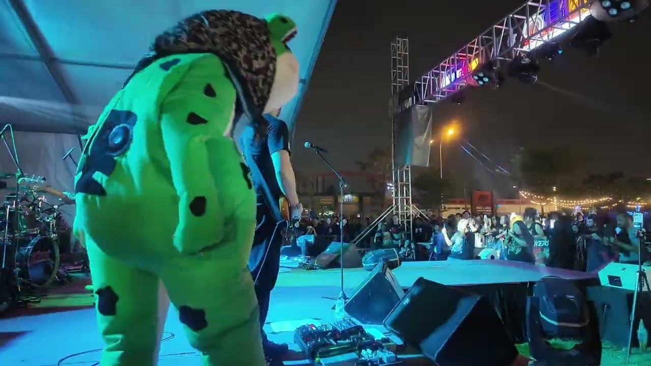 XPDC Live At Toppen,Tebrau - Hairan Bin Ajaib