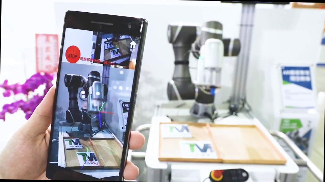 Programming a Collaborative robot through Augmented Reallity - YouTube