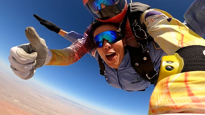 HEATHER MACKEY - Tandem Skydive in Las Vegas at Sk...