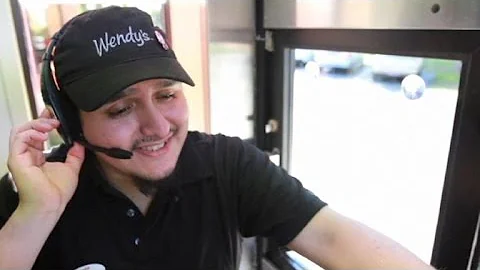 Drive-Thru Guy Has the Best Voice You Have Ever Heard - DayDayNews
