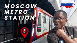 AN AFRICAN (BLACKMAN)  RIDING MOSCOW (SUBWAY) METRO STATION/ RUSSIAN SUBWAY /HOW TO USE MOSCOW METRO