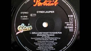 Vignette de la vidéo "Cyndi Lauper - Girls Just Want To Have Fun (12''Extended Version)"