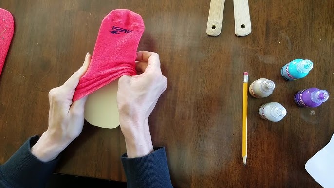 DIY: Stopper socks with Viva Decor ABS Sock Stop very easy to make yourself  