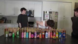 Sturniolo Triplets! TRYING AND GUESSING 21 DIFFERENT DRINKS
