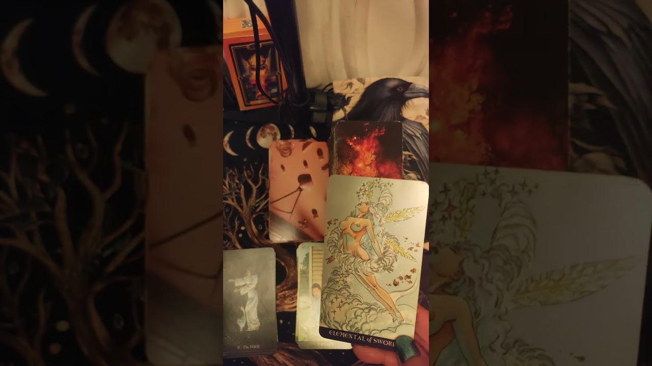 Таро Прогноз на неделю Земля : Телец , Дева Козерог 