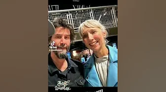 Keanu Reeves with Dogstar ❤️🎸 The summer tour is now over, all the best Dogstar and Keanu Reeves🙏♥️🎸 thumbnail