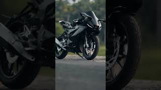 Yamaha R15 v4 Dark Black #yamahalover #r15 #short