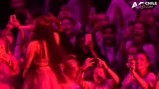 Download lagu Ariana Grande - side to side (sweetener world tour DVD)