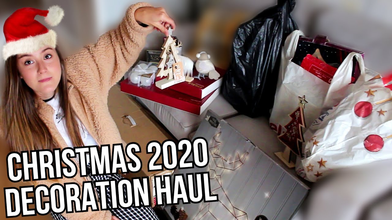 Putting Up Our Christmas Decorations! *DECORATION HAUL 2020*