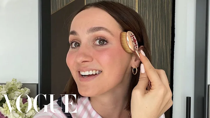 Euphoria's Maude Apatow Shares Her Everyday Skin Care Routine | Beauty Secrets | Vogue - DayDayNews