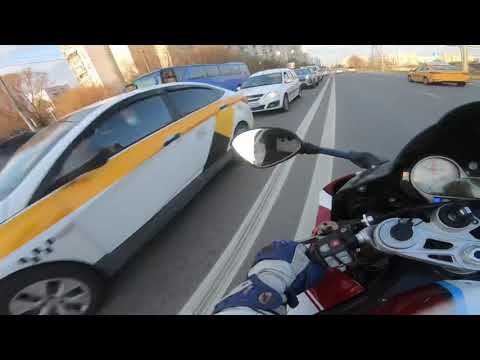 Видео: Погоня от мотобата на BMW S1000RR