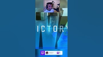 I HAD A 0.01% CHANCE OF CLUTCHING THIS 1V3 AGAINST SWEATS 😳 #shorts