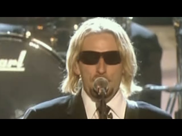 Nickelback - Sharp Dressed Man (Live Video) (HQ) - YouTube Nickelback - Sharp Dressed Man (Live Video) (HQ) - YouTube
