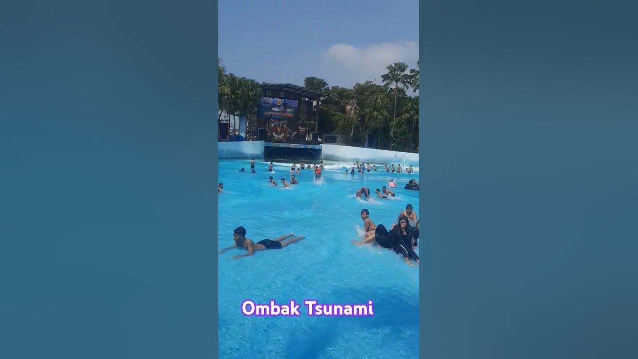 Tsunami hawai waterpark malang