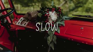 Kensington Moore - Slow (Lyrics) Resimi