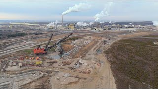 Syncrude, Fort McMurray Oil Sands B-Roll, stock video