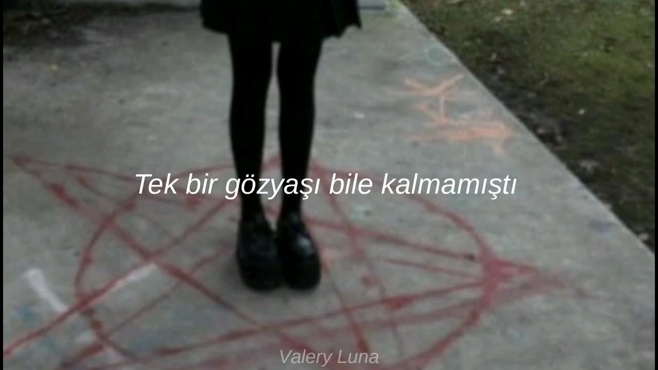 IC3PEAK - Dead but pretty (Türkçe Çeviri) IC3PEAK - Dead but pretty (Türkçe Çeviri)