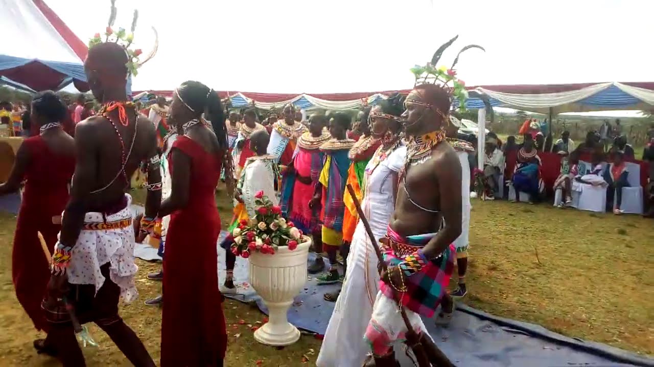 Pilonje SANANGURI LAIKIPIA ( Amba ) - PILAZ PILONJE Live performance - YouTube