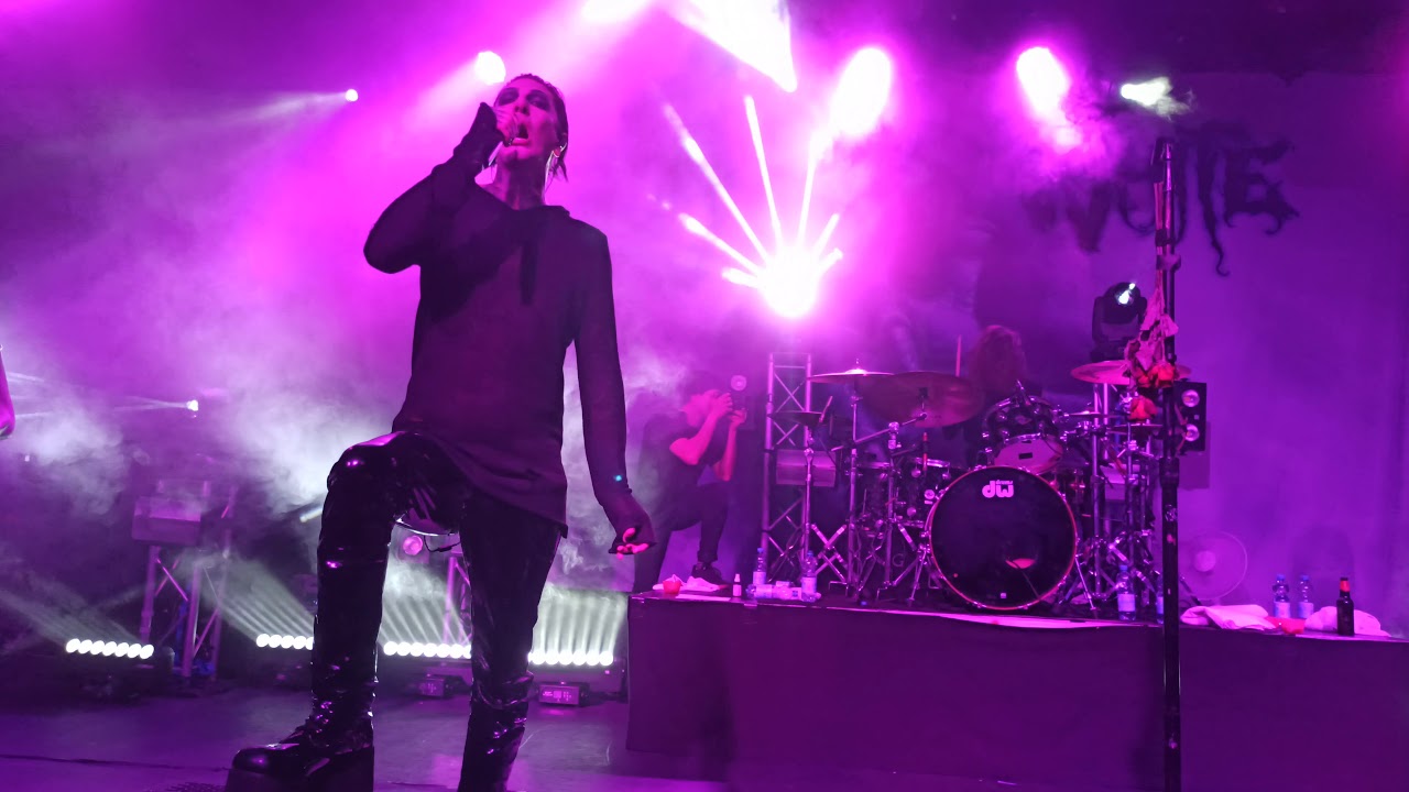 Motionless in White Eternally yours. Vienna. 01.12.2019 YouTube