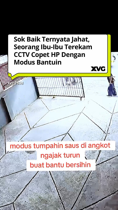 Sok Baik Ternyata Jahat, Seorang Ibu-Ibu Terekam CCTV Copet HP Dengan Modus Bantuin