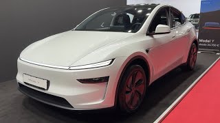 TESLA MODEL Y FACELIFT (Juniper) 2025 - exterior & interior details (PEARL WHITE Multi-coat color)