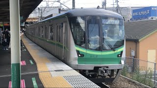 JR常磐線 各駅停車 成城学園前行き 新松戸駅（東京メトロ16000系16128F）