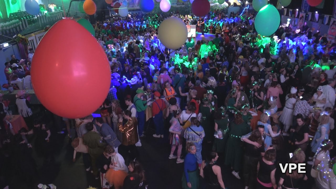 Weiberfastnacht 2025 Teil 3  Emshalle  Emsdetten