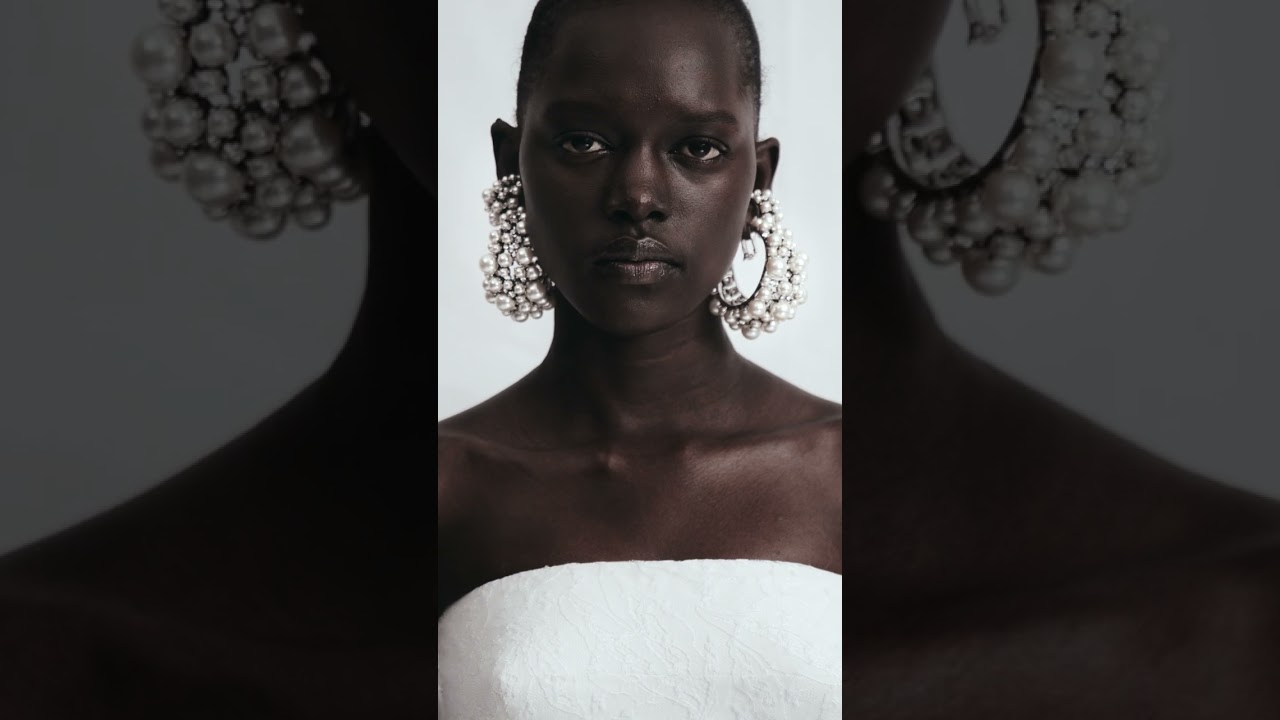 The Fall Winter 2025 Womenswear collection by Sarah Burton