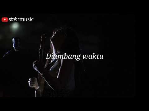 Danilla - Senja Di Ambang Pilu (Lirik)