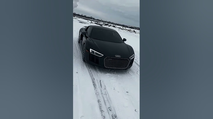 lack 🖤 & White 🤍 Audi R8 V10 😍
