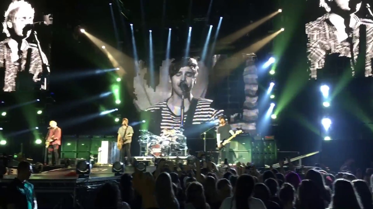 5SOS - If You Don't Know [Live in Amsterdam]