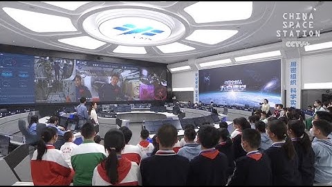 Chinese Taikonauts Lecture in Space Station Lab Module