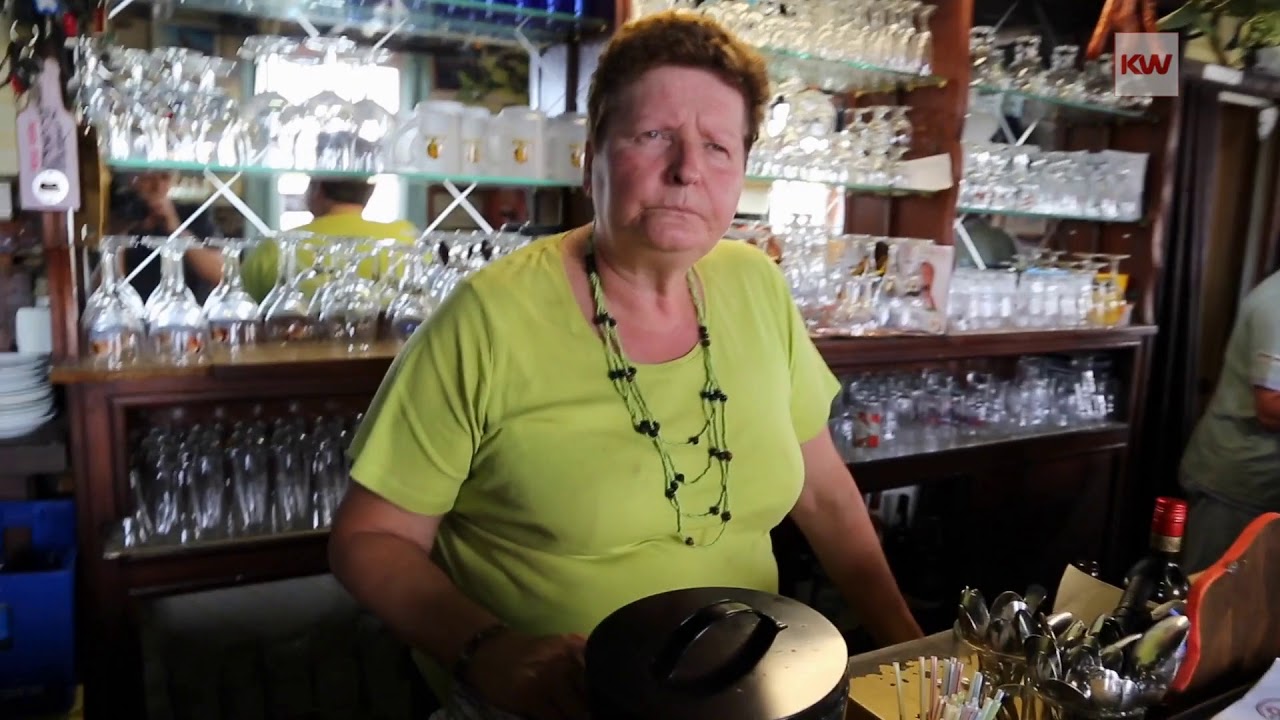 Caféklap in De Helleketel in Watou