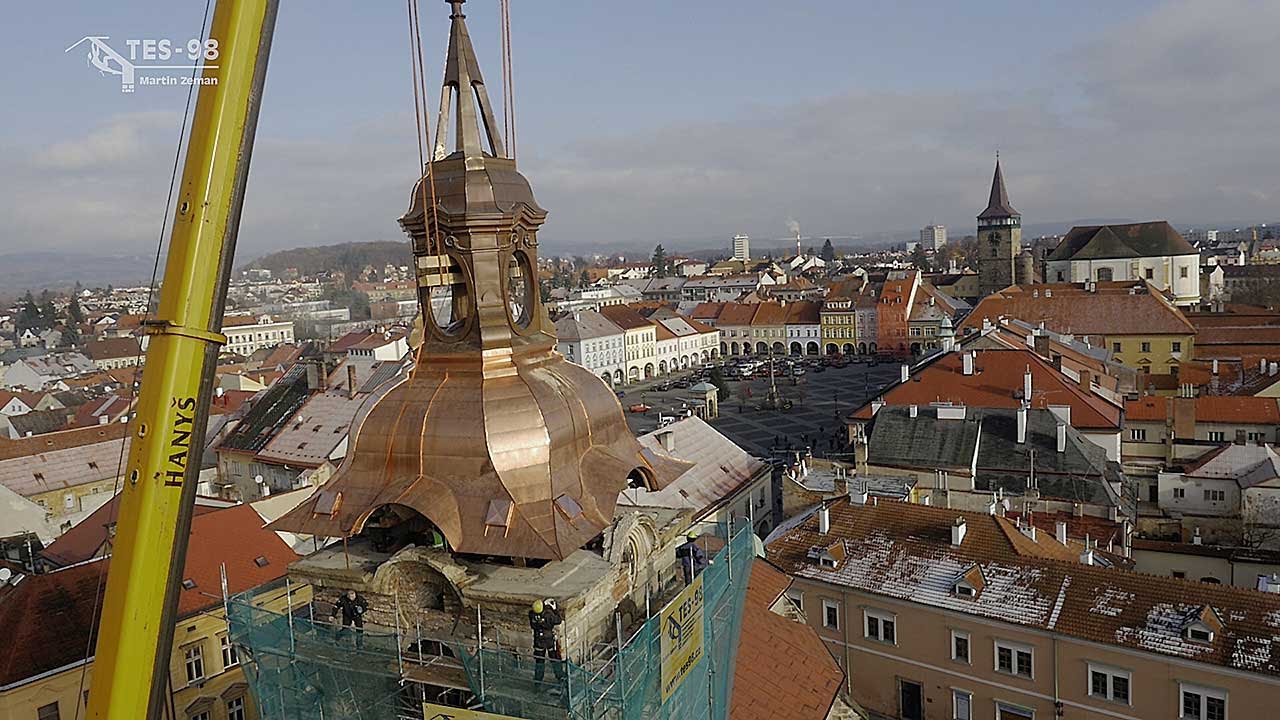 Rekonstrukce a vyzdvižení kopule kostela sv. Ignáce v Jičíně na věž, firmou TES-98 Martin Zeman