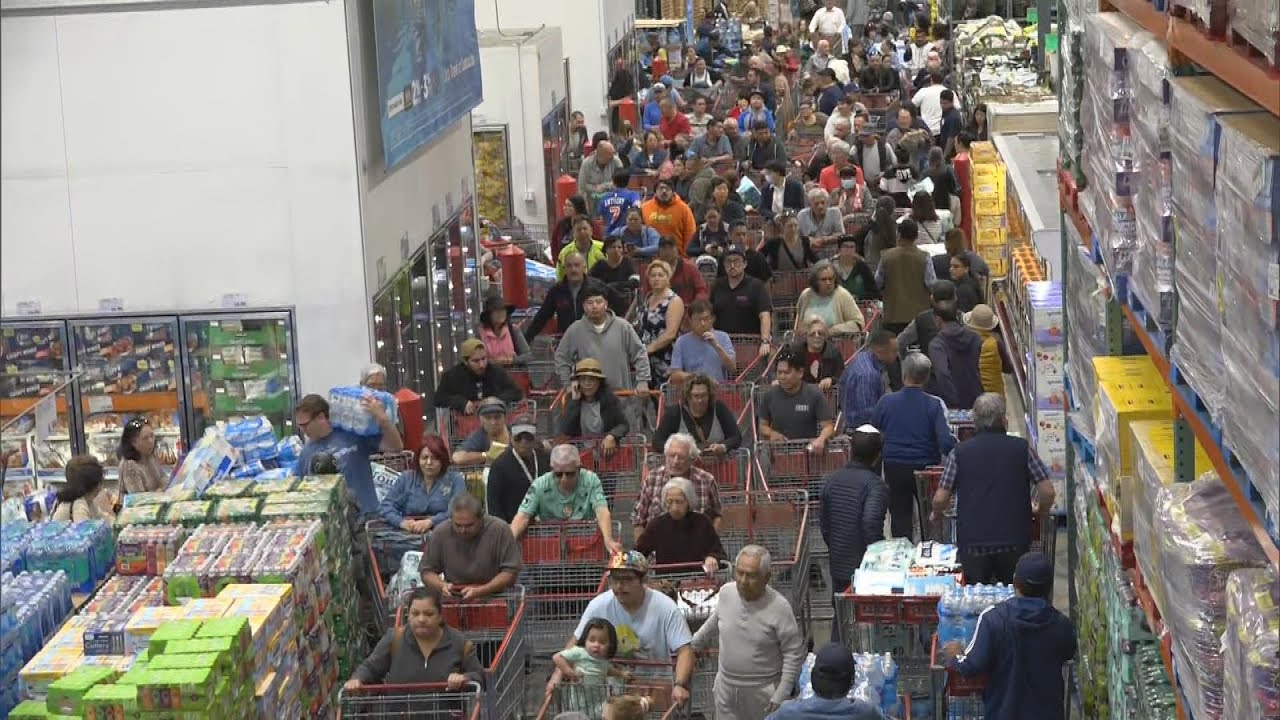 How Costco is Handling Panicked Coronavirus Shoppers