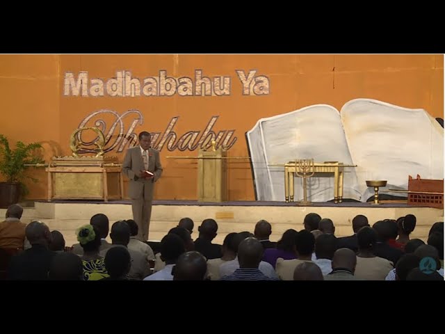 Madhabahu Ya Dhahabu | Mass Choir | By Evans O. Mbinji class=