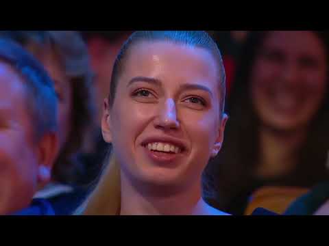 Случай в театре. Прикольное видео. Смотреть всем. Уральские пельмени.