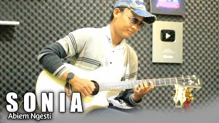 SONIA - Dangdut Acoustic Cover by Muaji N.A