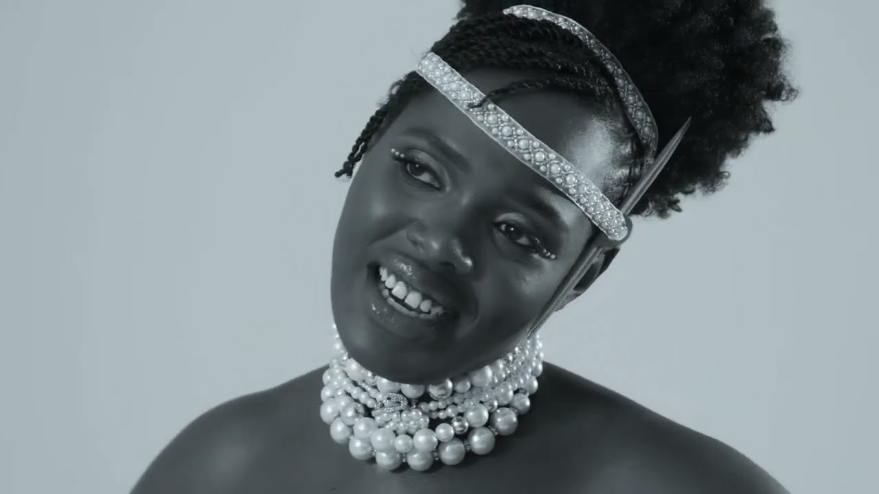 MUREKE AZE - Munyana (Official Video)