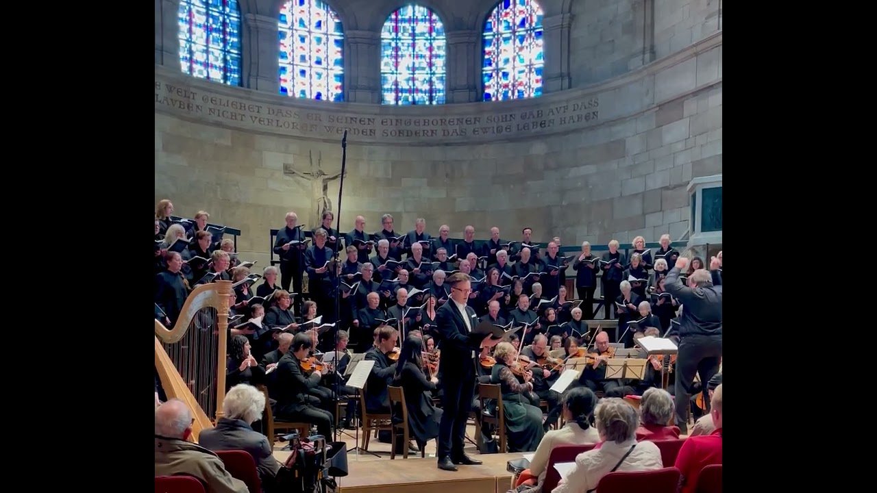 Dmitri sings César Franck -Seven Last Words of Jesus Christ / Bass Arie with Chorus No.5